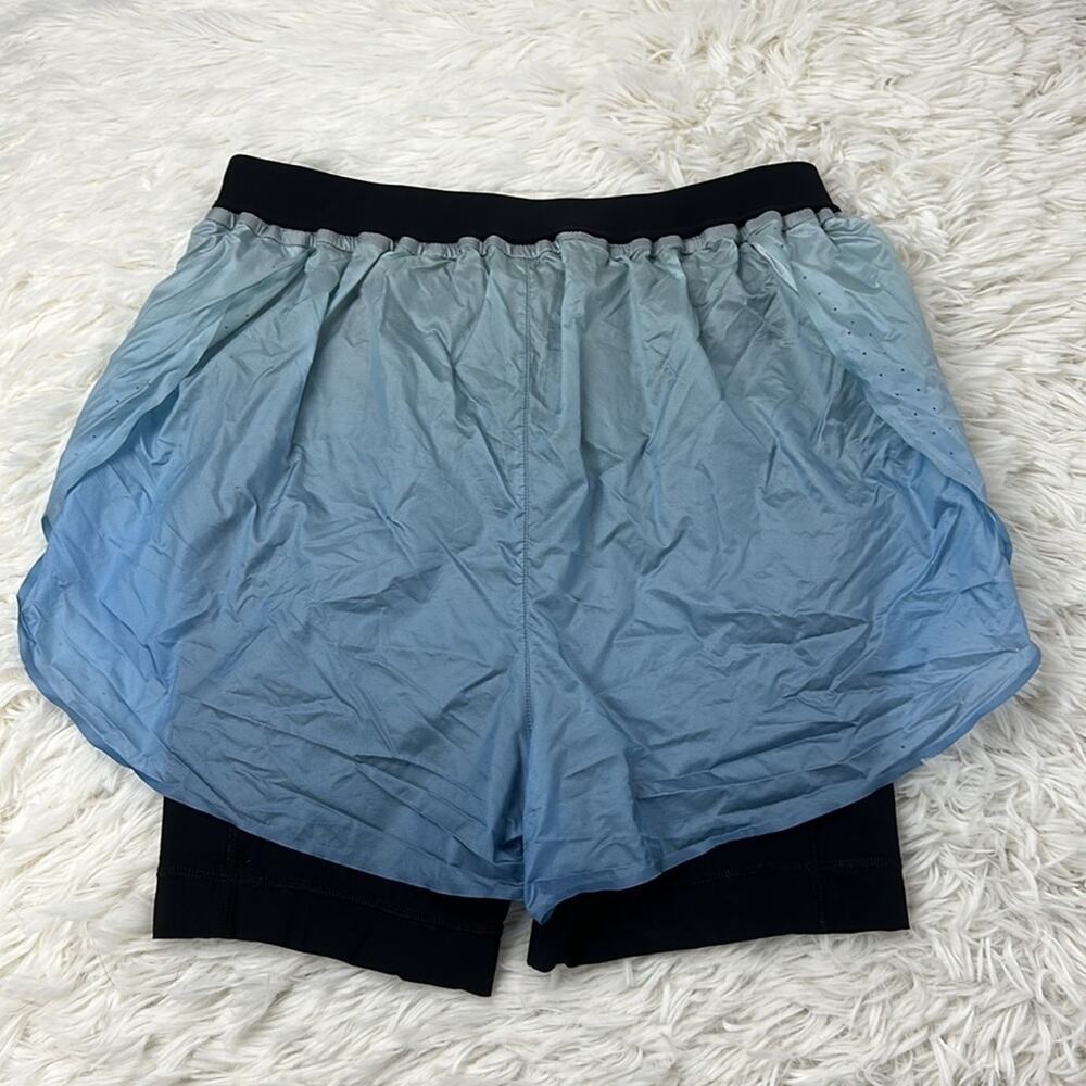 Lululemon Lab Spectrum Shorts - Picture 6 of 7